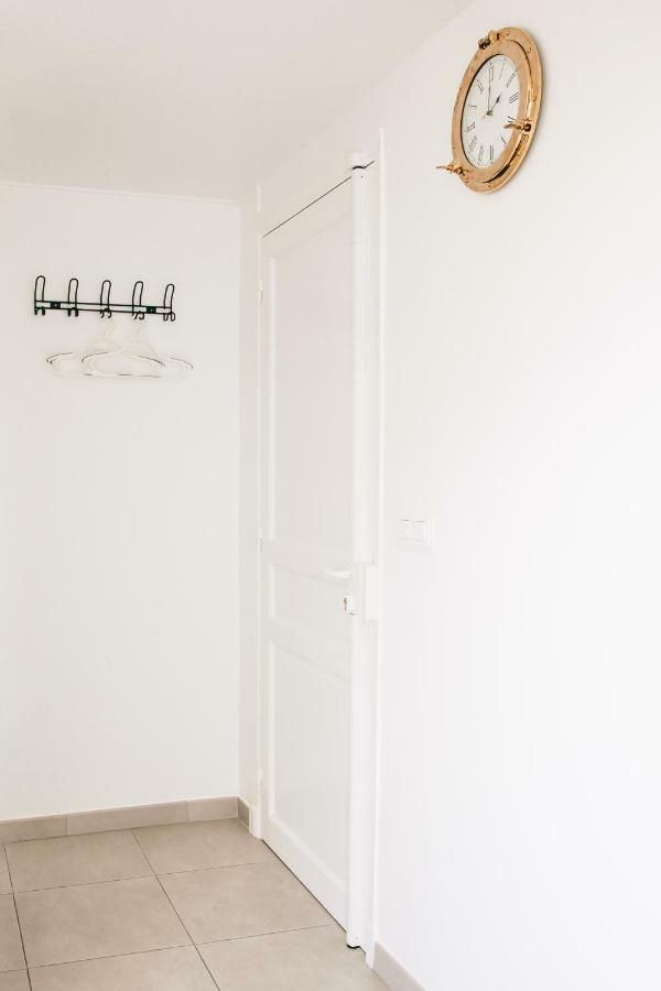 Adorable Apartment In Nice Downtown ภายนอก รูปภาพ